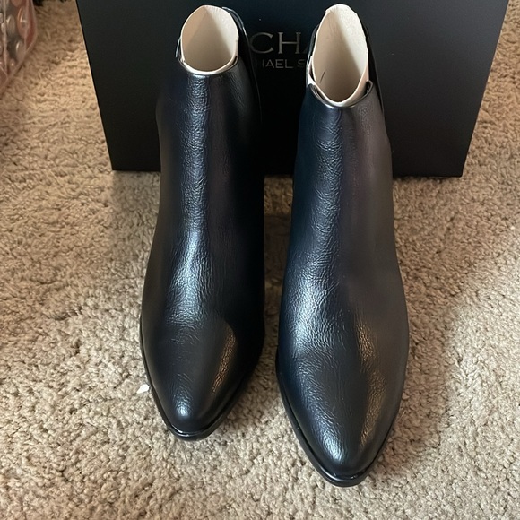 Black Michael by Michael Shannon Boots - Picture 2 of 5